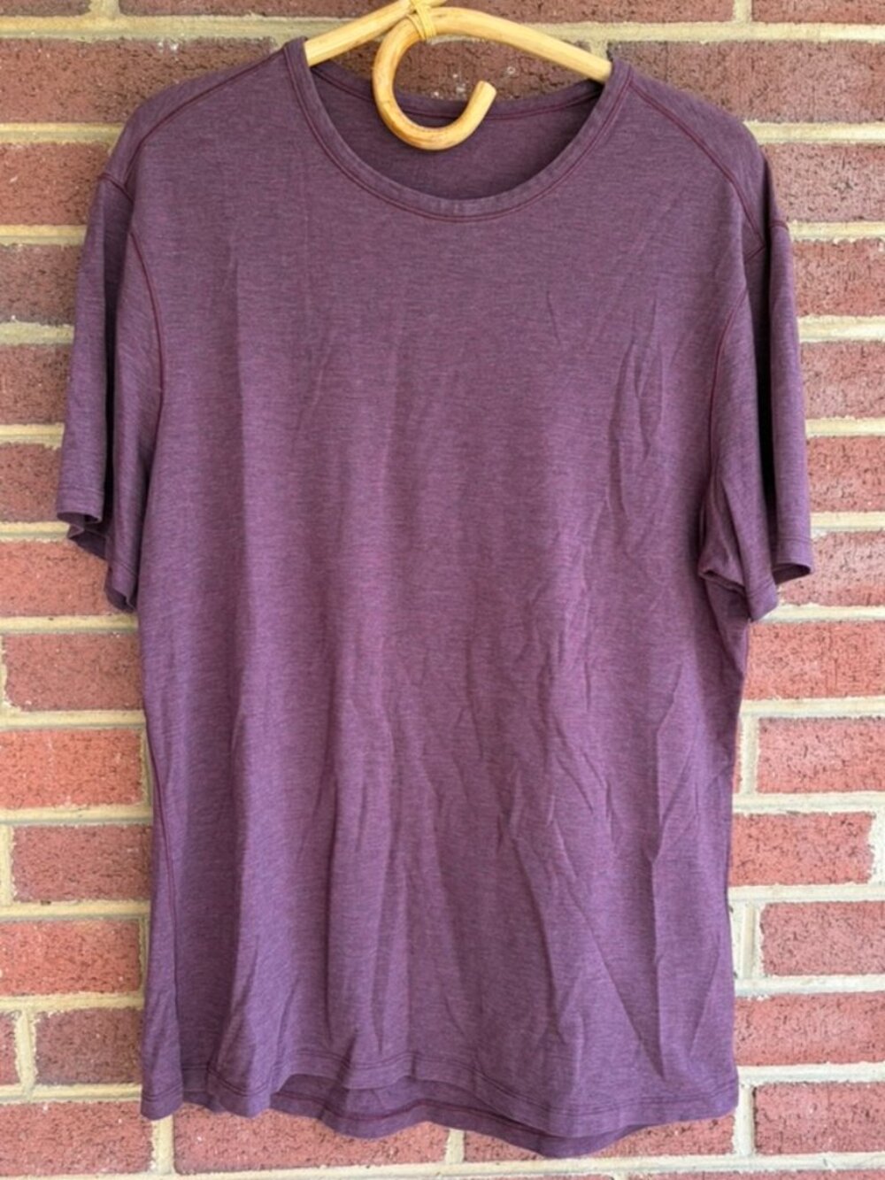 Lululemon Maroon Short Sleeve T-shirt Men's Large